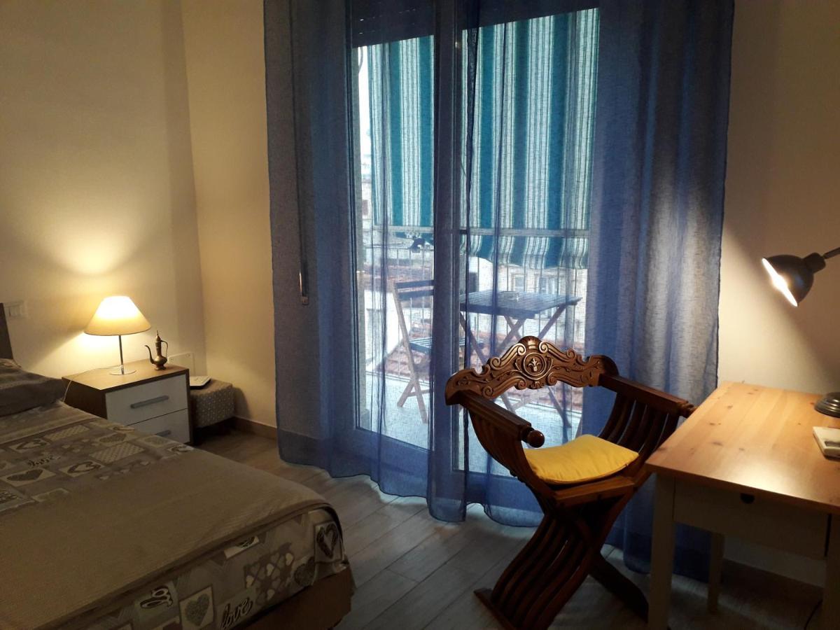 Casa Del Cioccolato Apartment Палермо Стая снимка